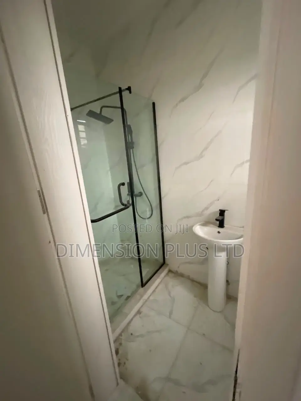 3bdrm Duplex in Ajah for sale