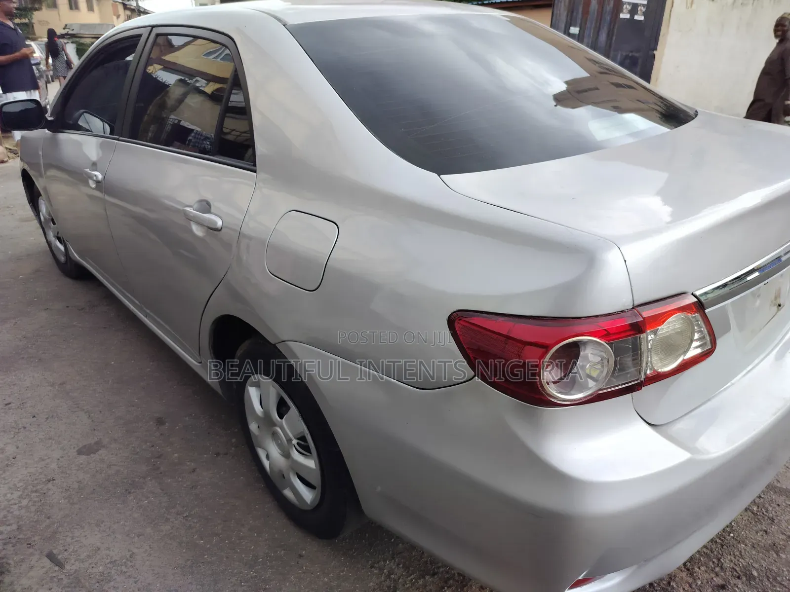 Toyota Corolla 2012 Silver
