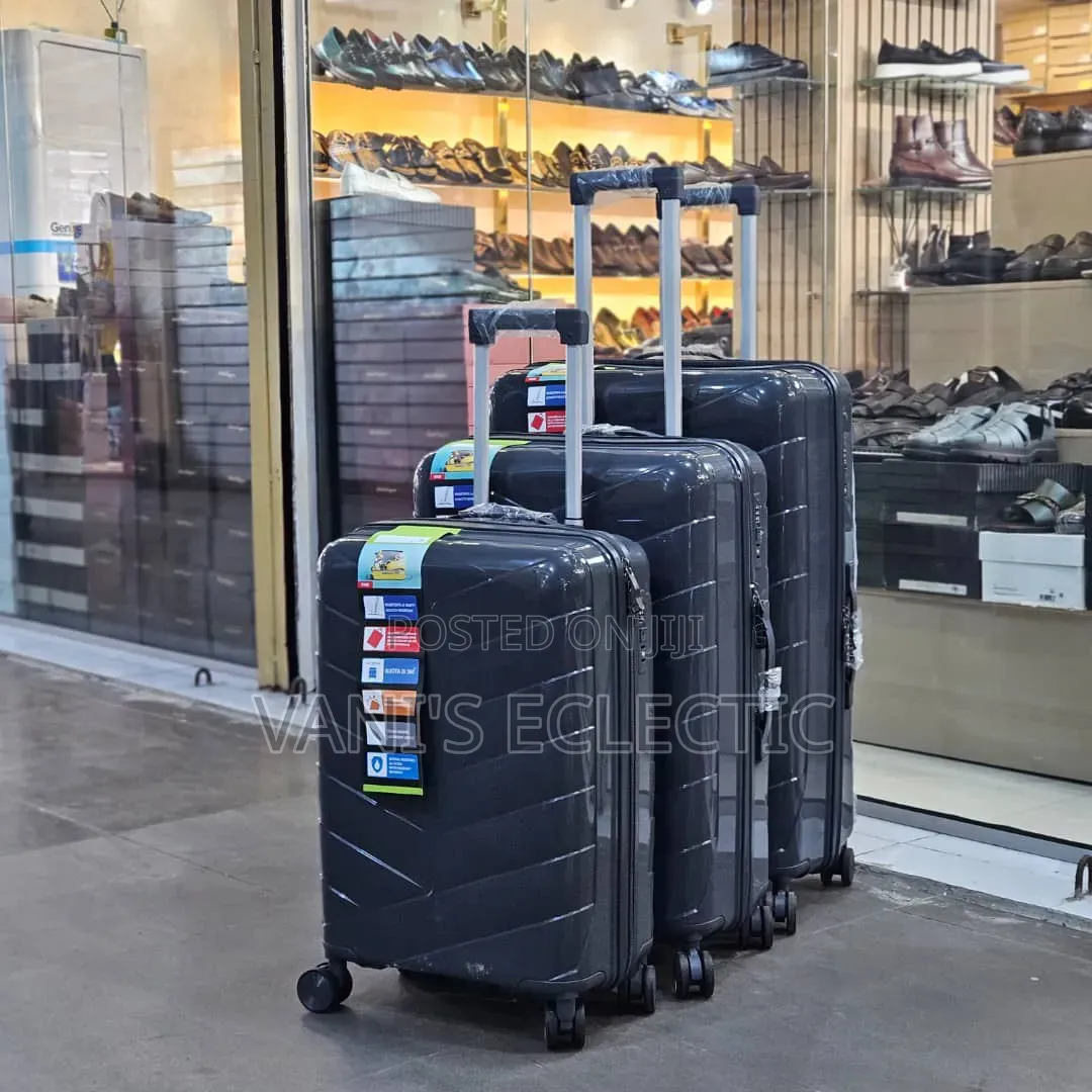 Hard-Shell /Plastic 3-in-1 Trolley Suitcases