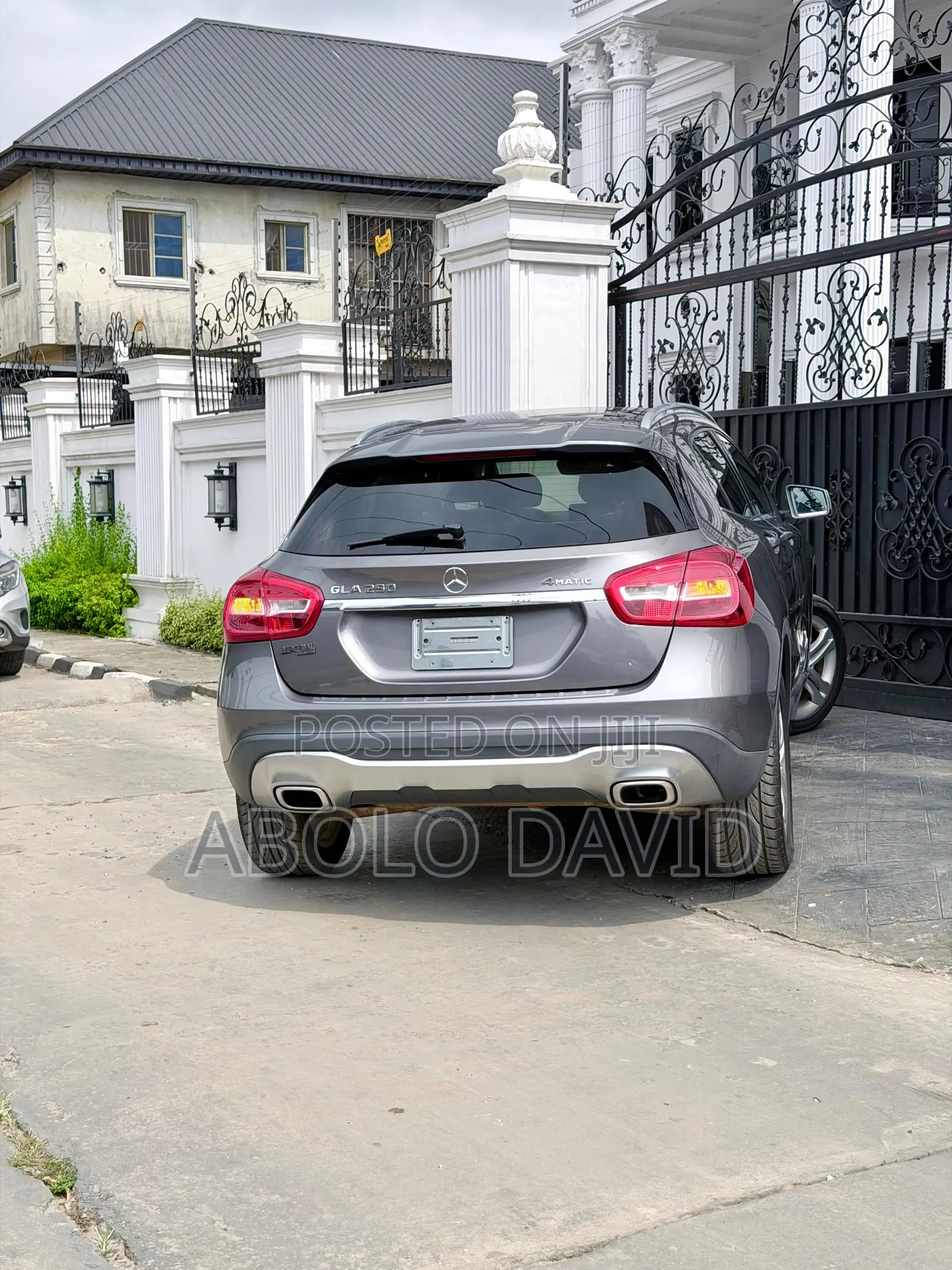 Mercedes-Benz GLA 250 2016 Gray