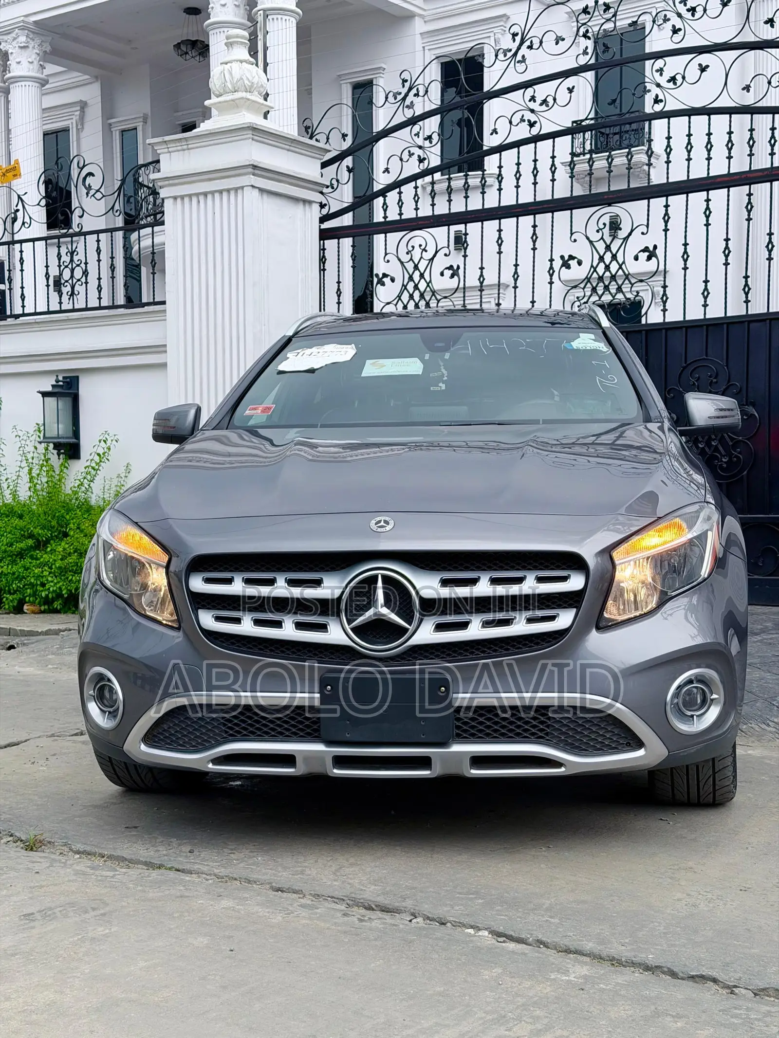 Mercedes-Benz GLA 250 2016 Gray