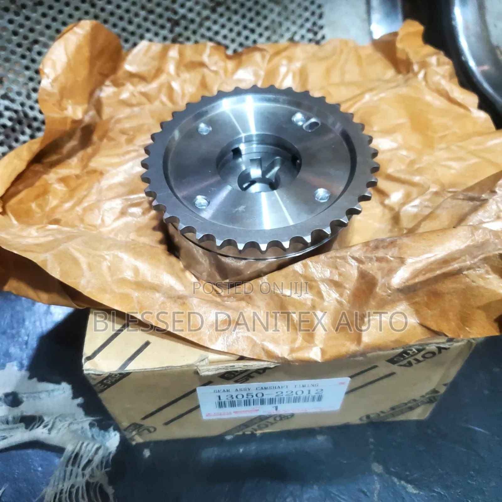 Genuine Toyota Corolla 1zz-Fe VVT-i Camshaft Timing Gear 13050-22012