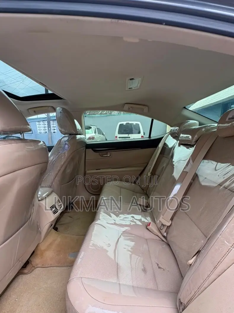 Lexus ES 350 FWD 2014 Gray