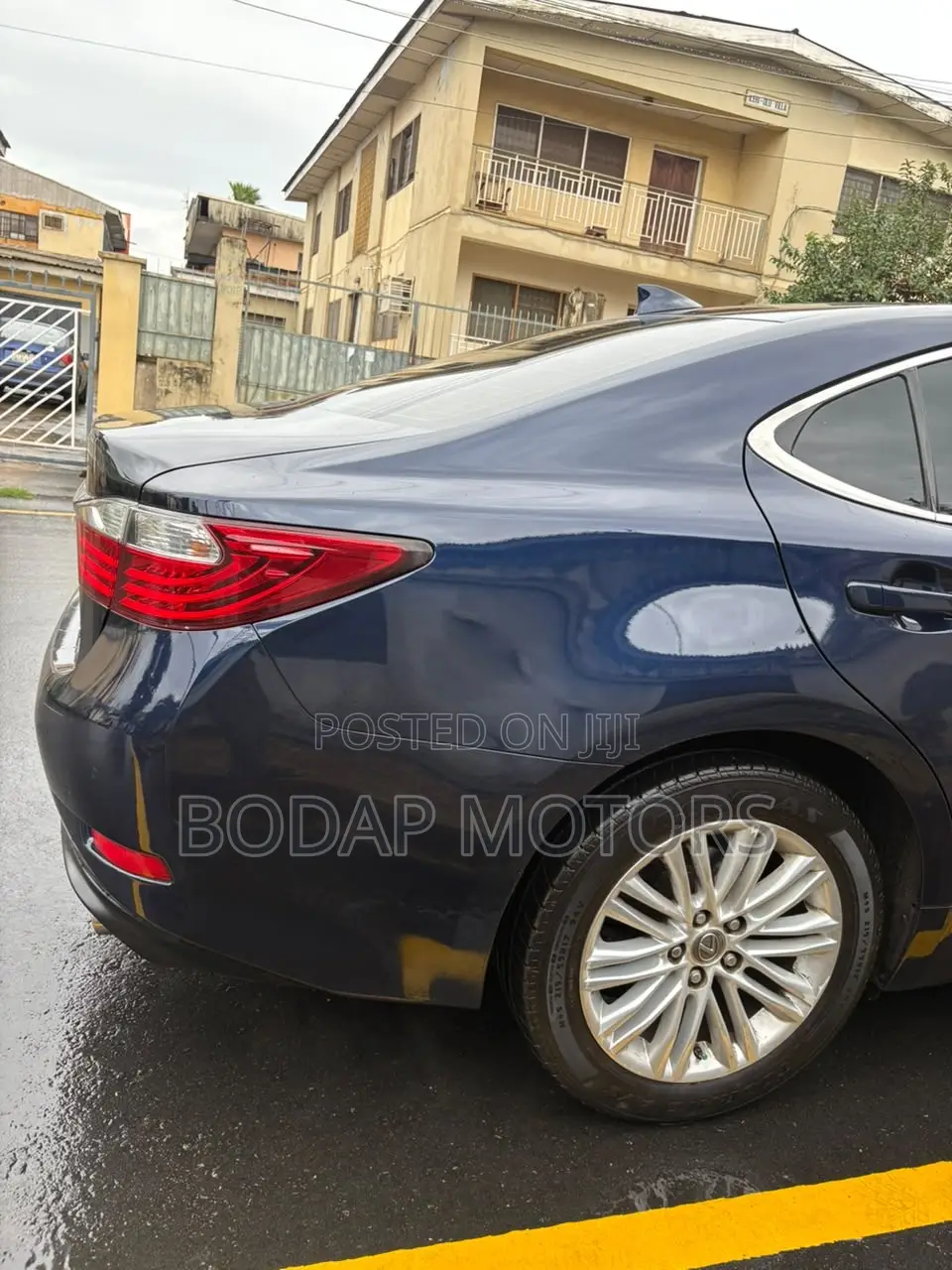Lexus ES 350 FWD 2015 Blue