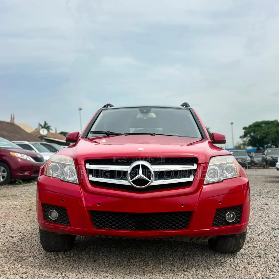 Mercedes-Benz GLK-Class 2010 Red