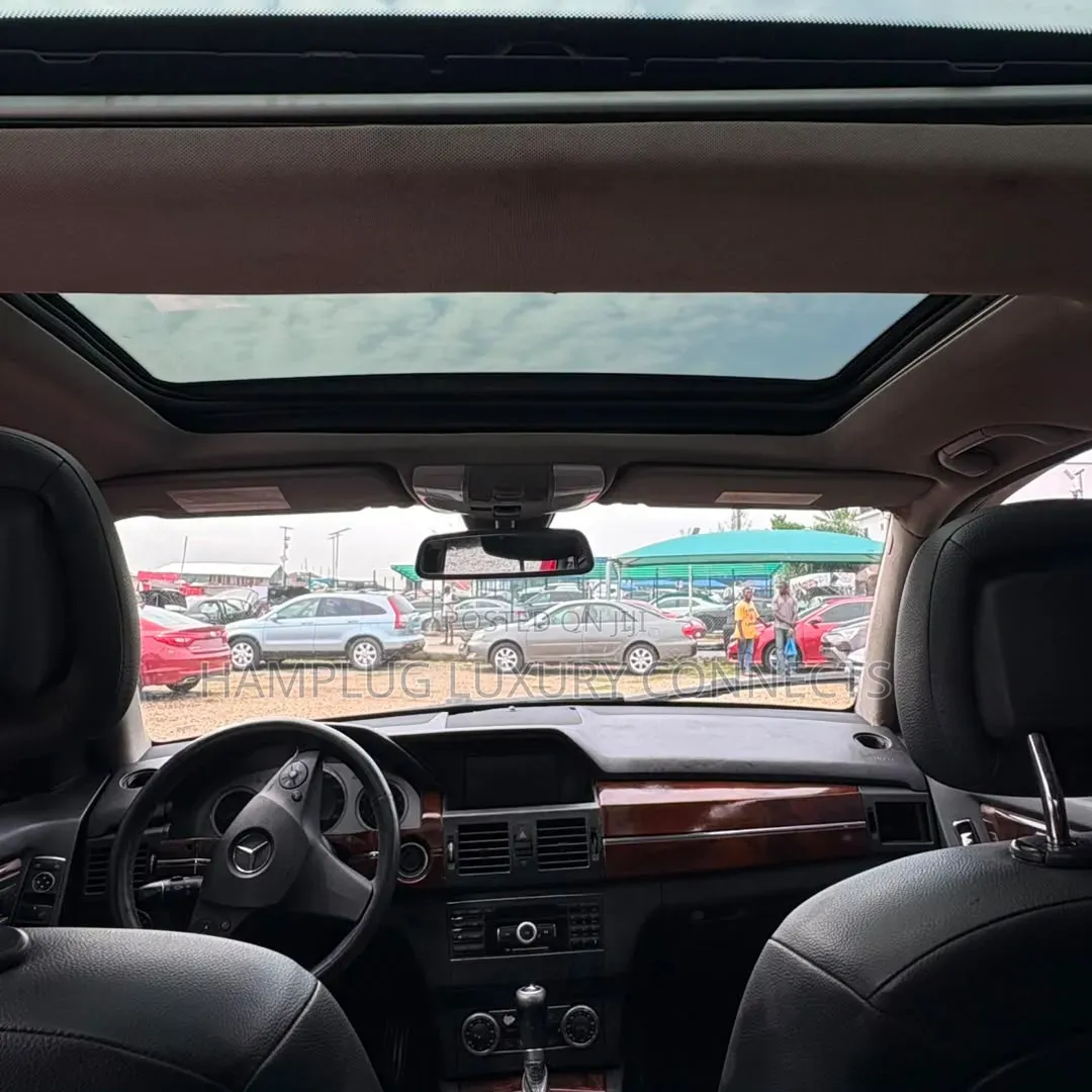 Mercedes-Benz GLK-Class 2010 Red