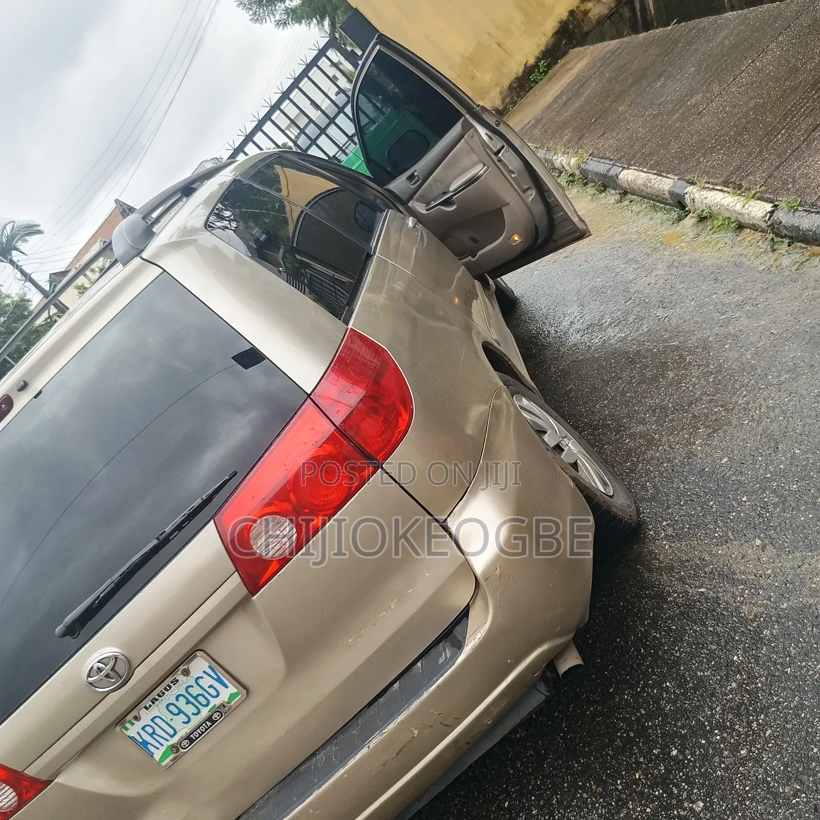 Toyota Sienna 2008 Gold