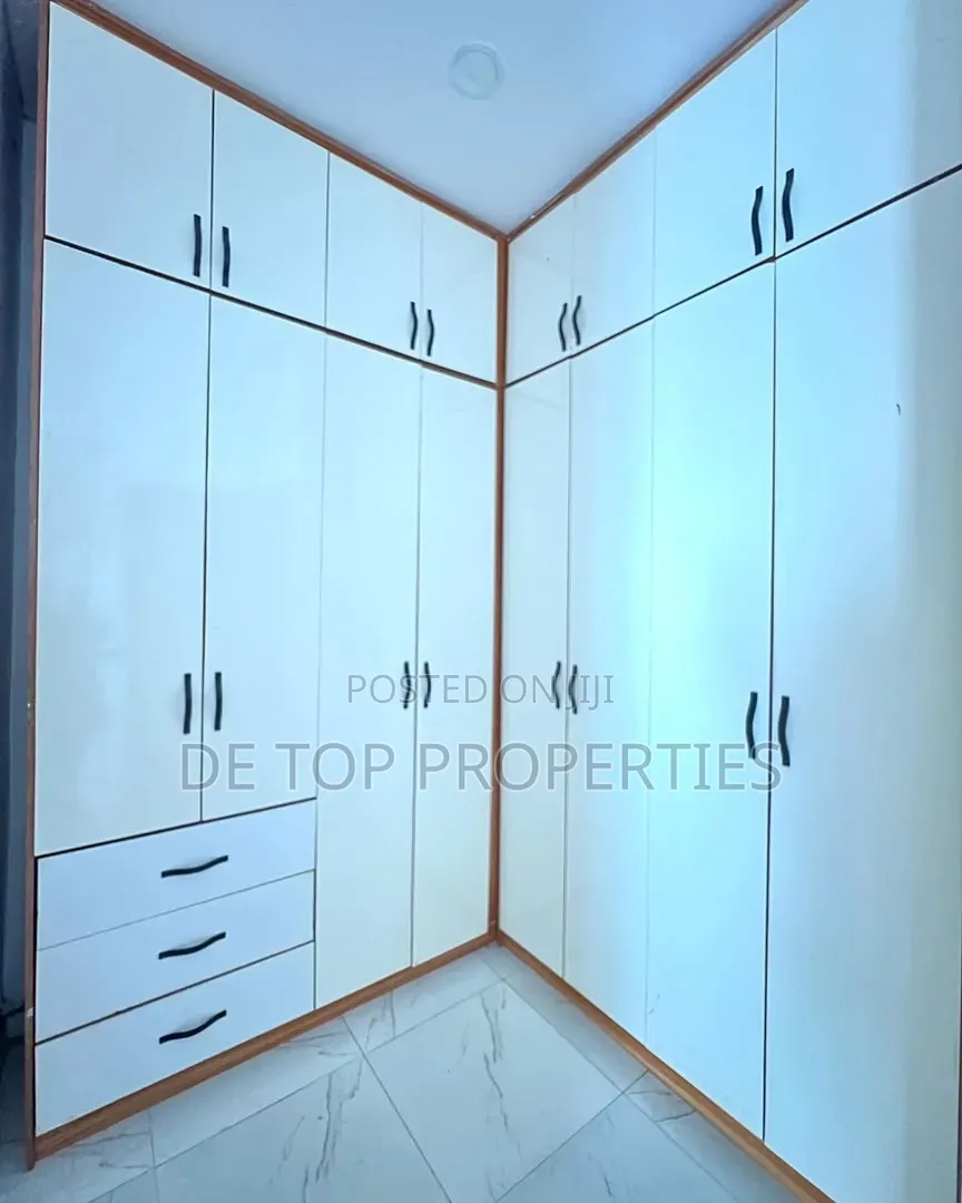 4bdrm Duplex in Ikota Gra Lekki for rent