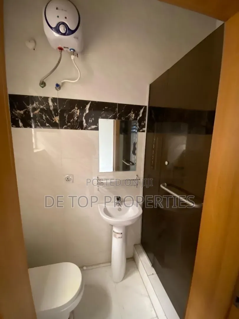 4bdrm Duplex in Ikota Gra Lekki for rent