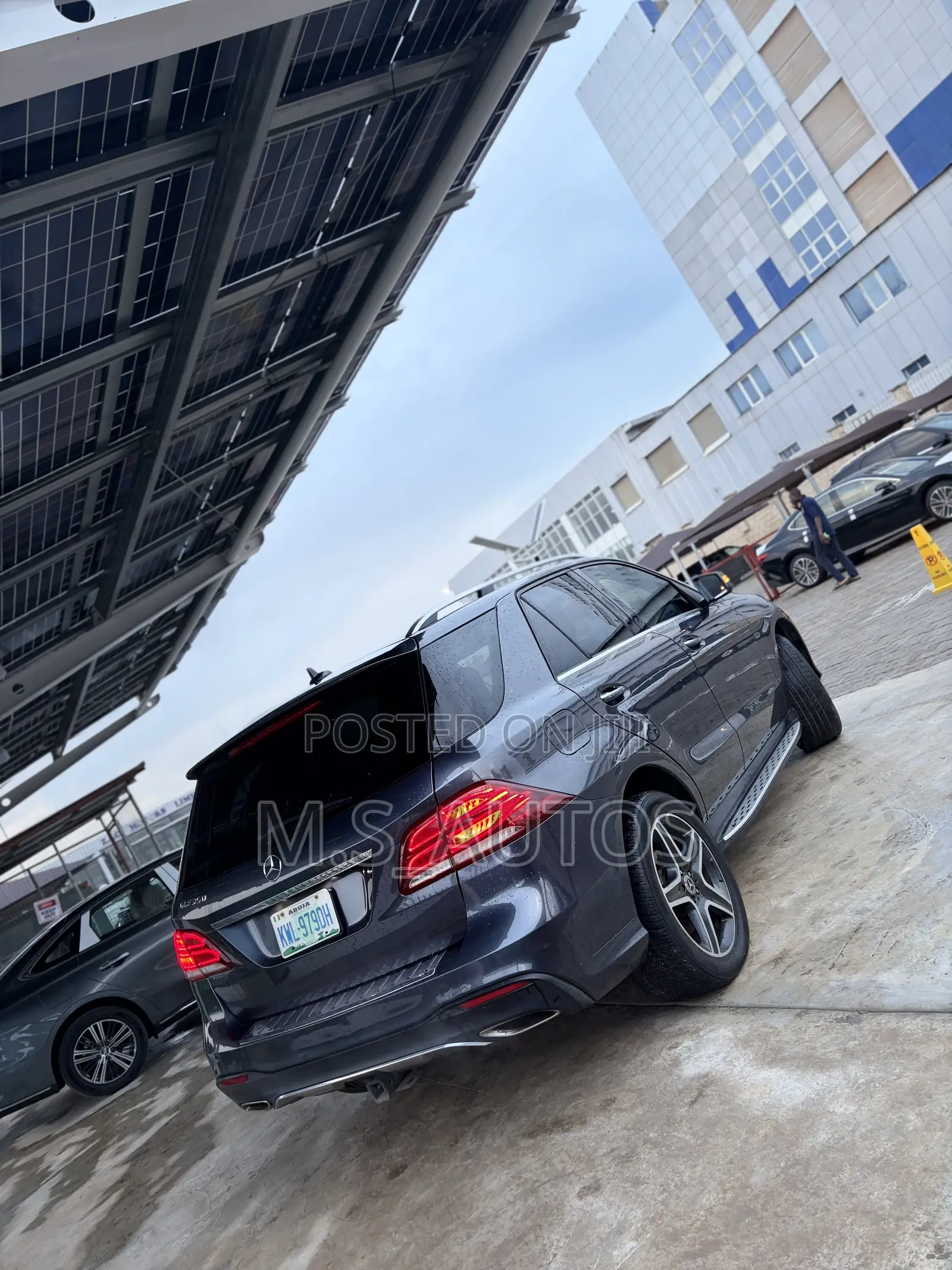 Mercedes-Benz GLE-Class GLE 320 4MATIC 2016 Gray