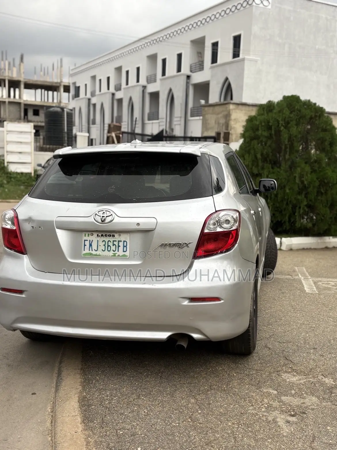 Toyota Matrix Hatchback FWD (1.8L 4cyl 5M) 2010 Silver