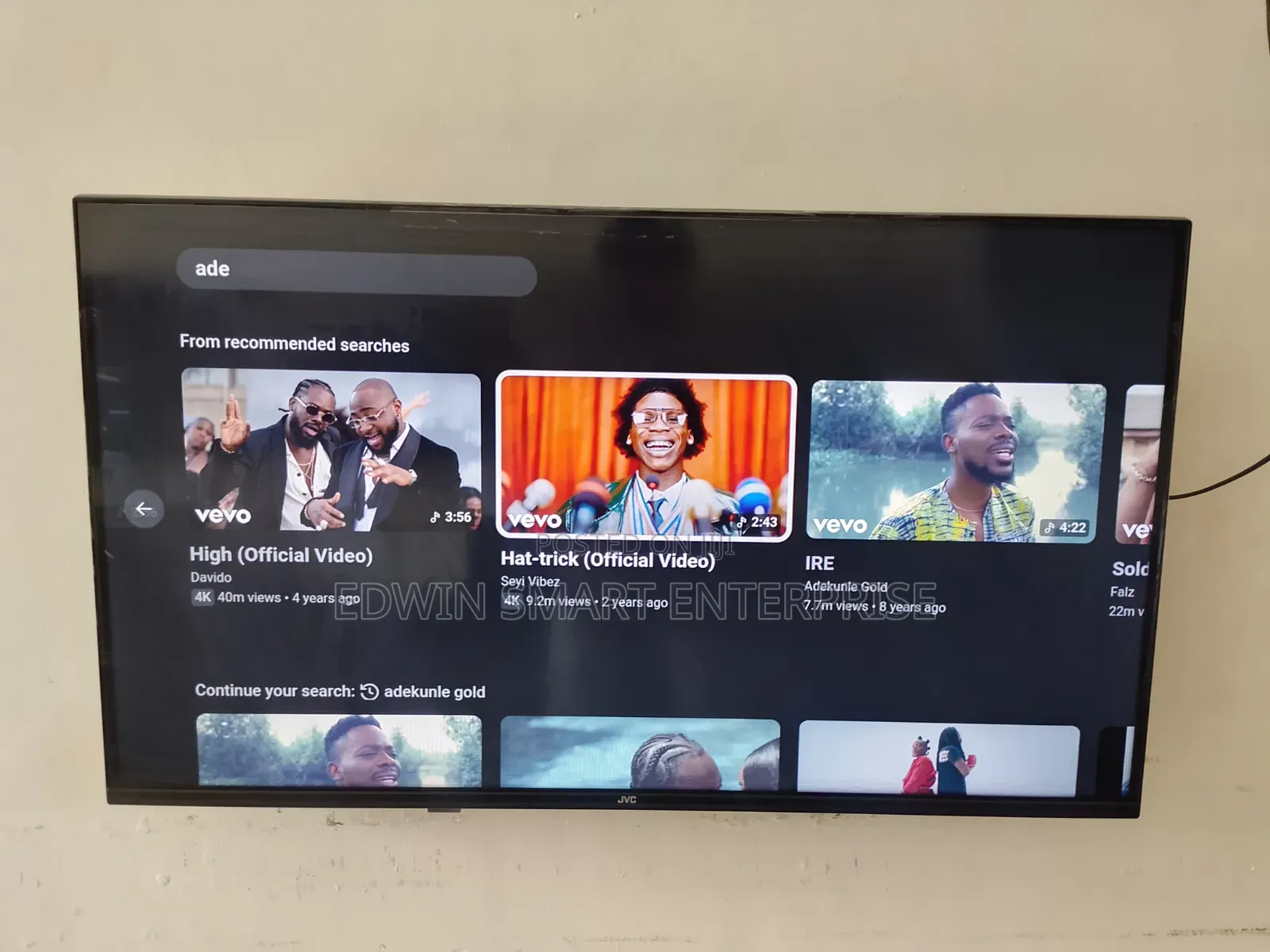JVC Smart Television 32 Inches
