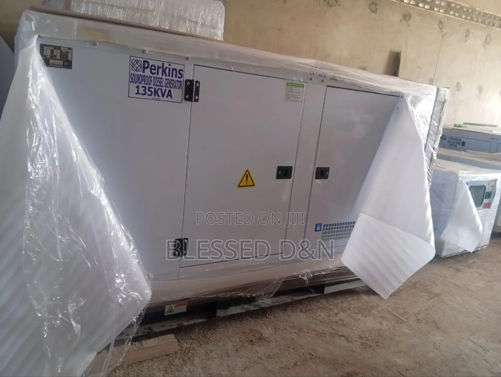 135kva Perkins Soundproof Diesel Generator