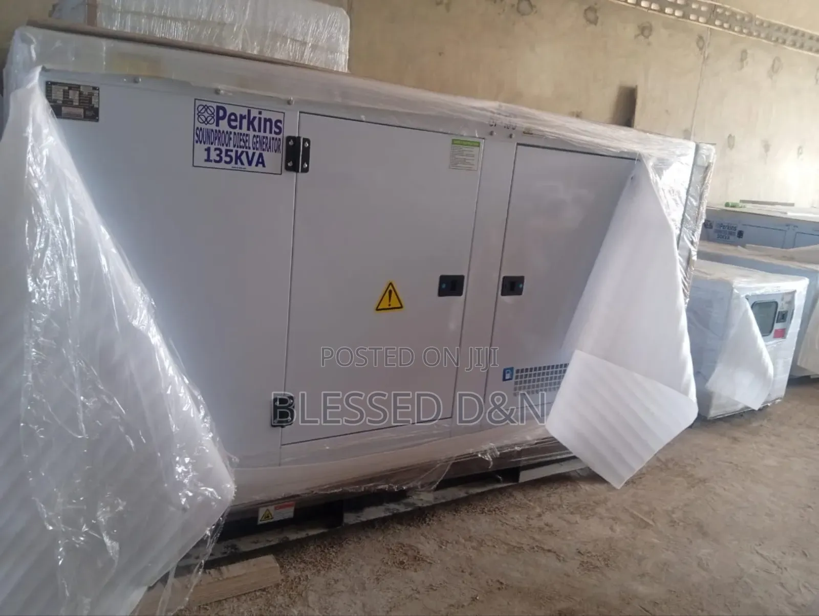 135kva Perkins Soundproof Diesel Generator
