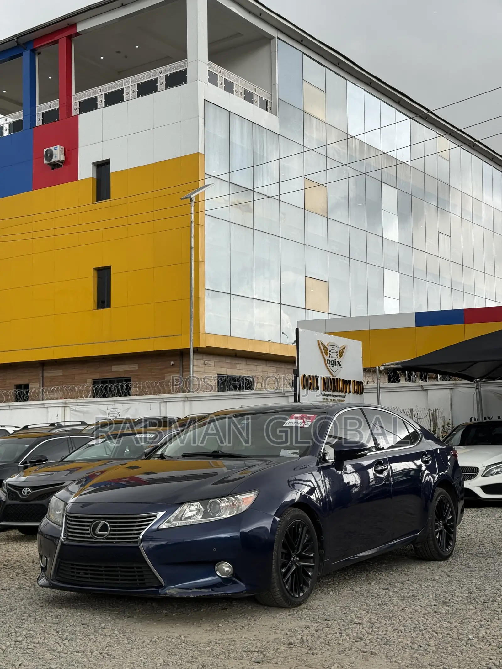 Lexus ES 350 FWD 2014 Blue
