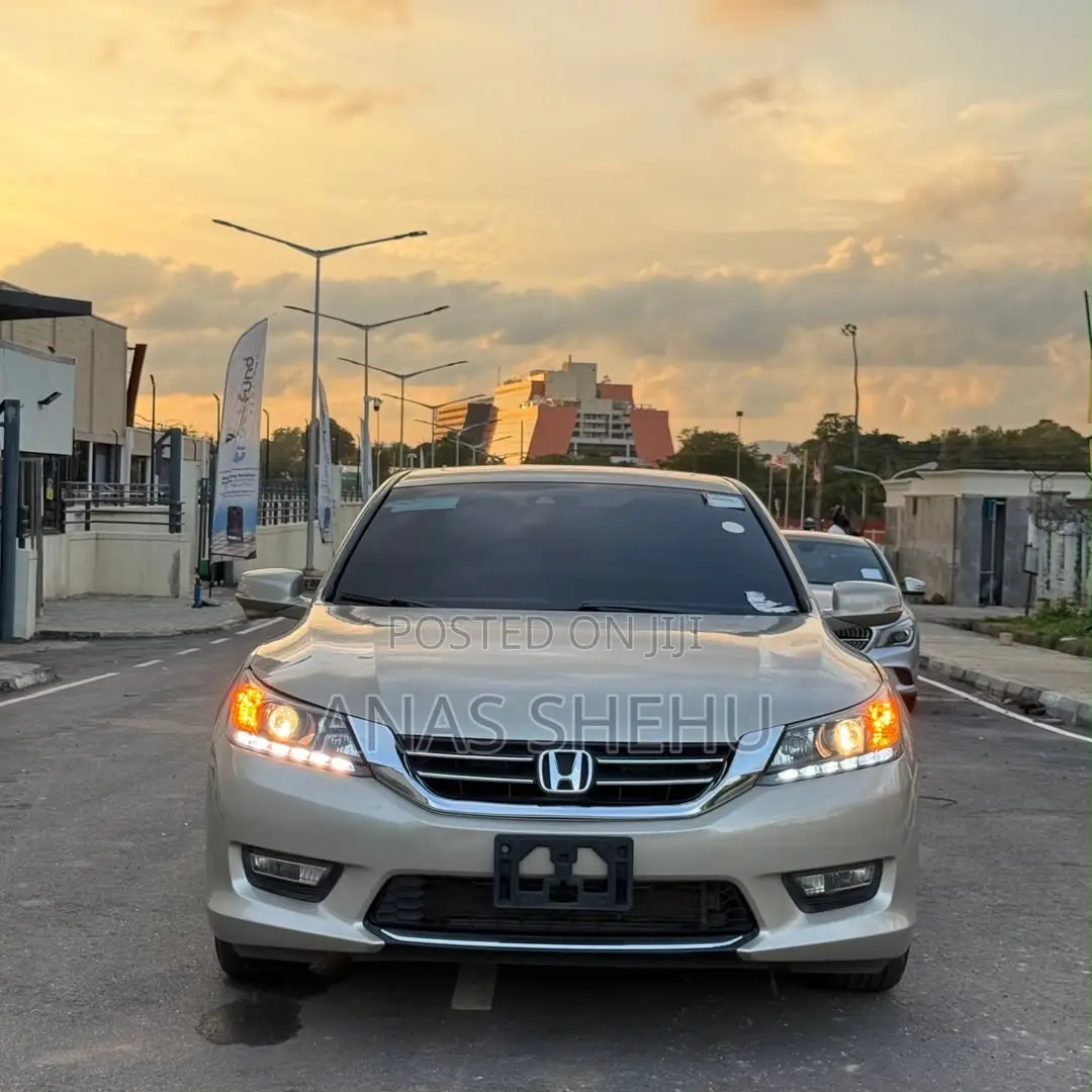 Honda Accord EX-L 4dr Sedan (2.4L 4cyl CVT) 2014 Gold