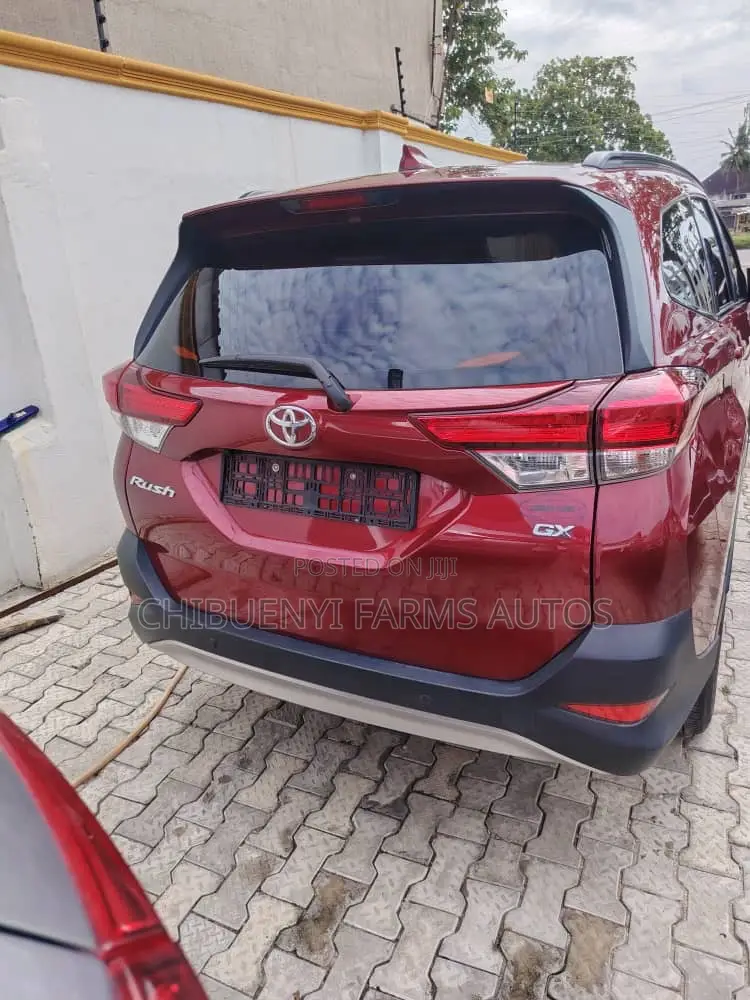 Toyota Rush 2022 Red