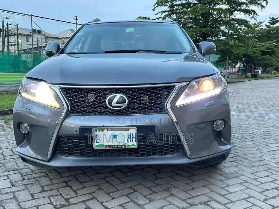 Lexus RX 350 FWD 2012 Gray