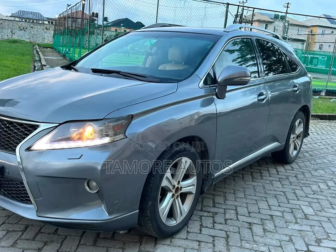 Lexus RX 350 FWD 2012 Gray