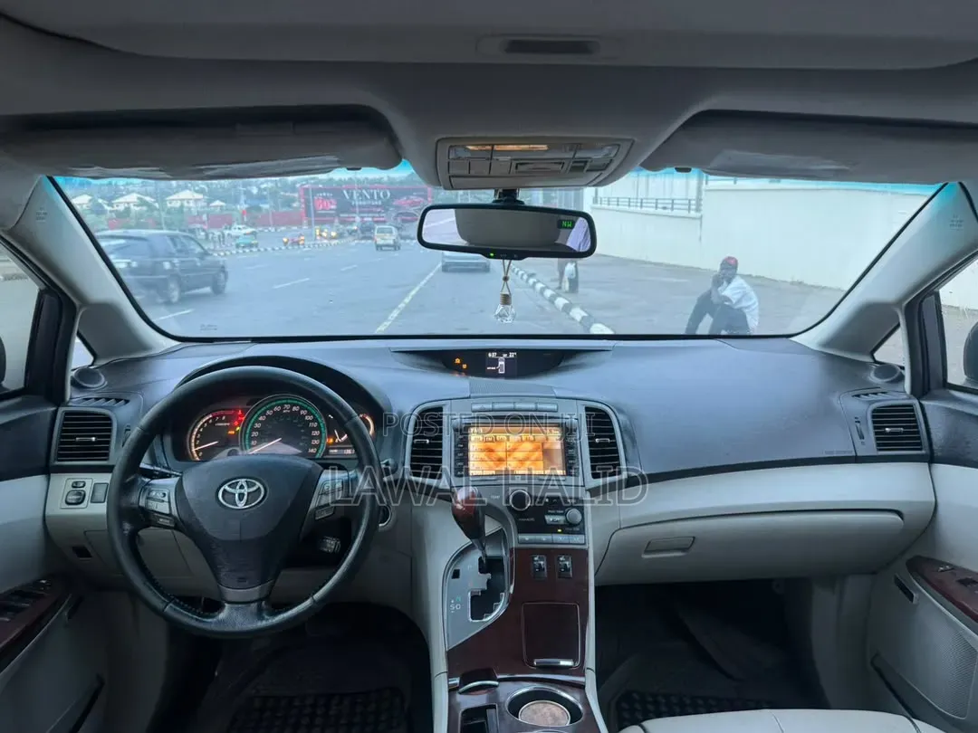Toyota Venza 2010