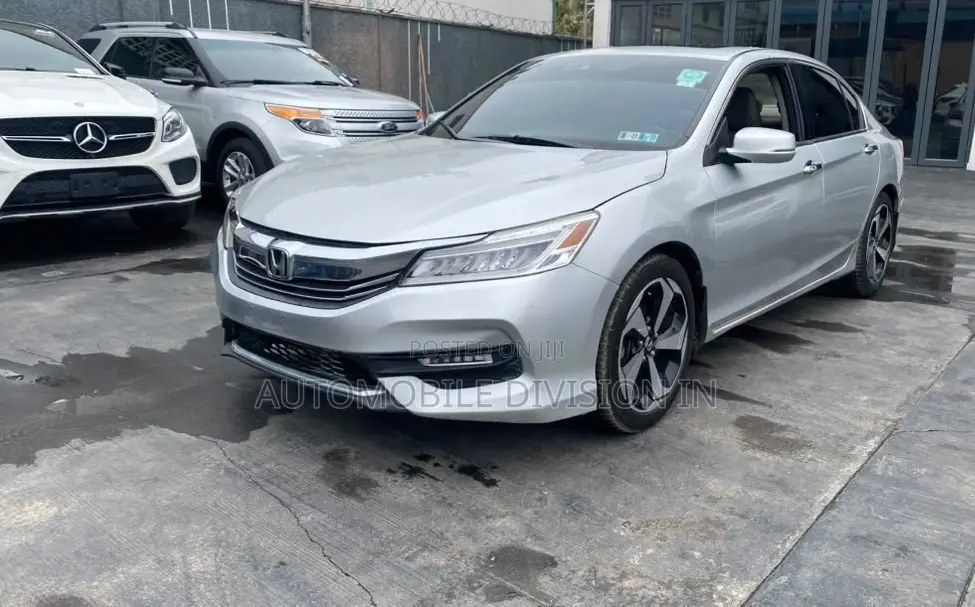 Honda Accord EX-L 4dr Sedan (2.4L 4cyl CVT) 2014 Silver