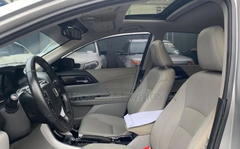 Honda Accord EX-L 4dr Sedan (2.4L 4cyl CVT) 2014 Silver