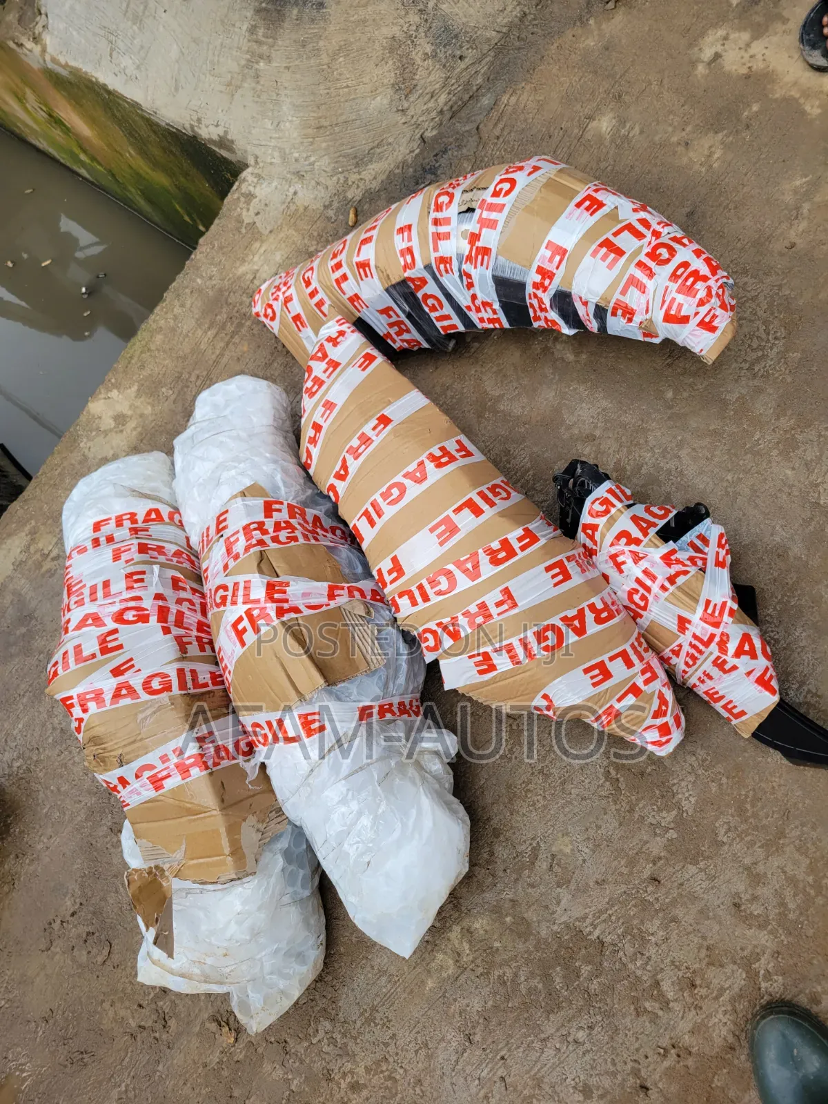Hyundai Santa Fee Bumpers and Headlights