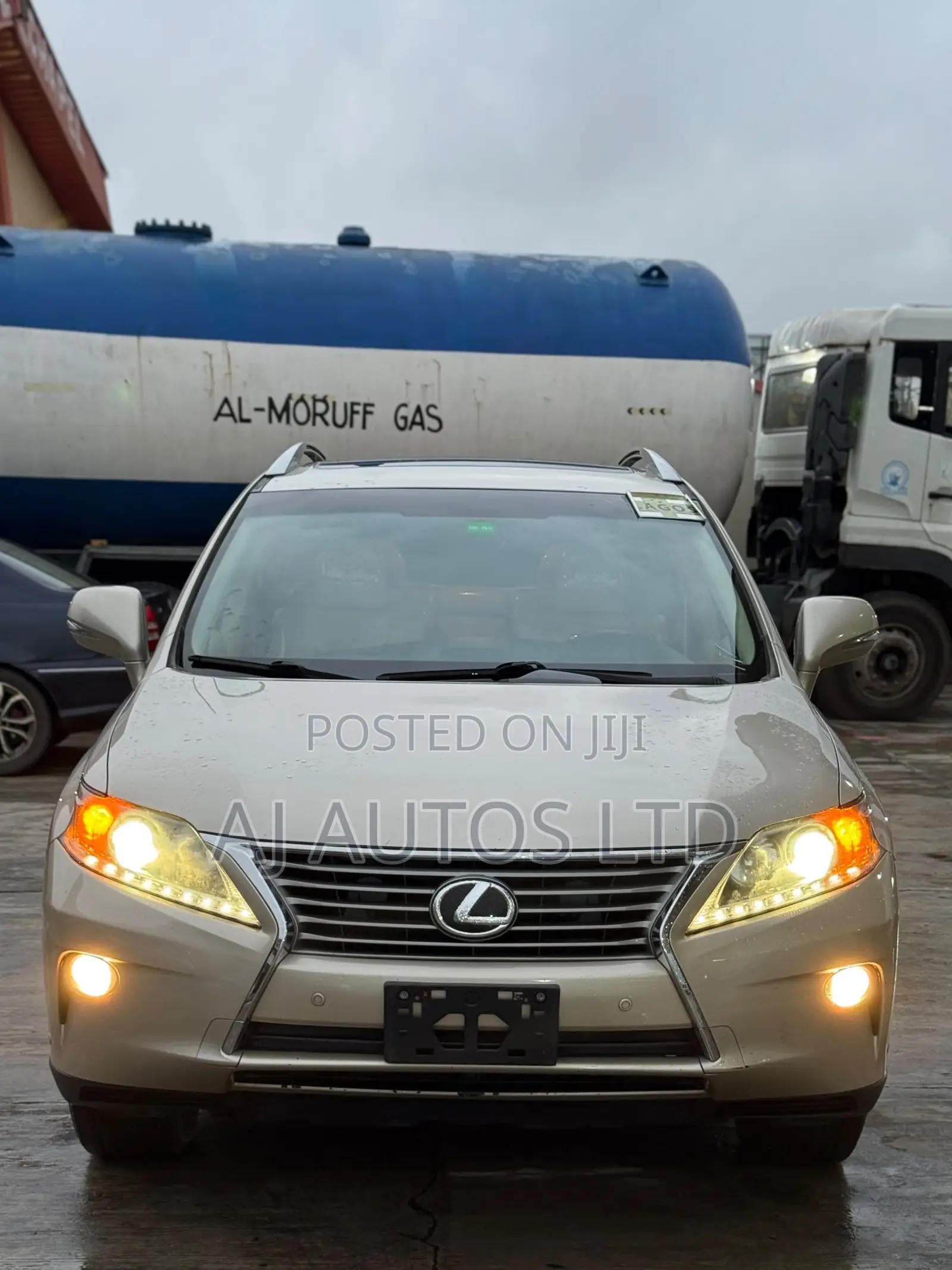 Lexus RX 350 FWD 2013 Gold