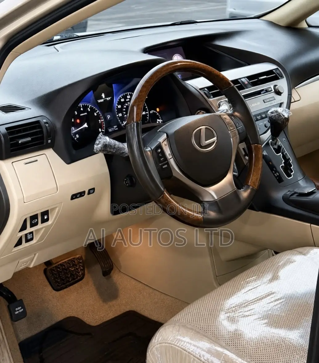 Lexus RX 350 FWD 2013 Gold