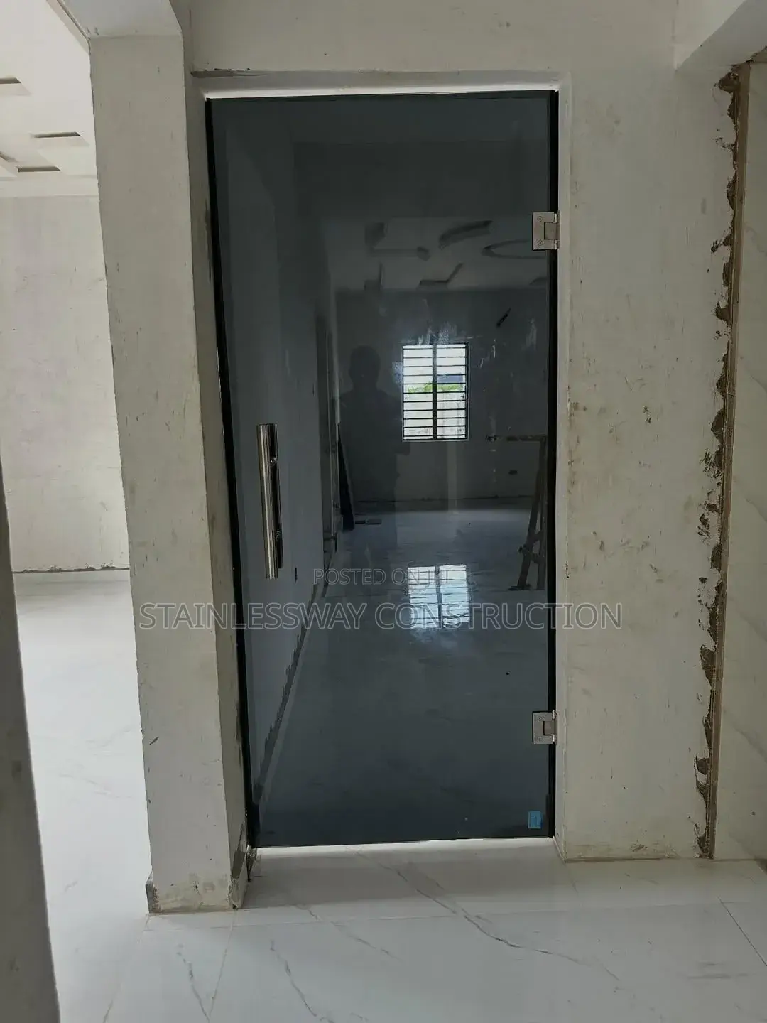 NeatFinish Glass Works at Black Glass
