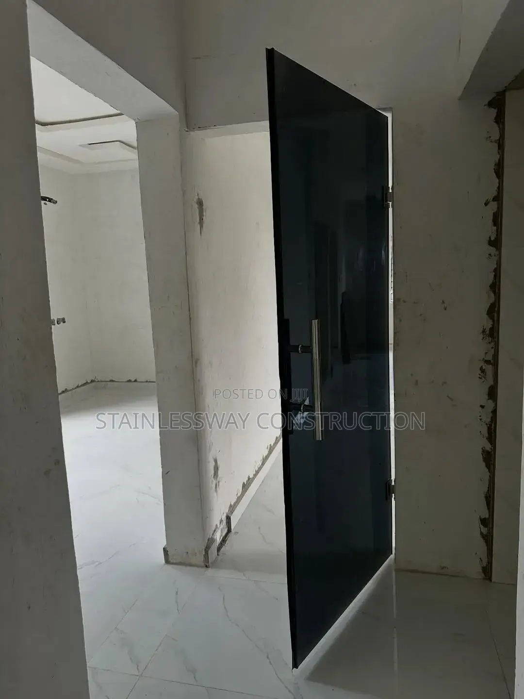 NeatFinish Glass Works at Black Glass