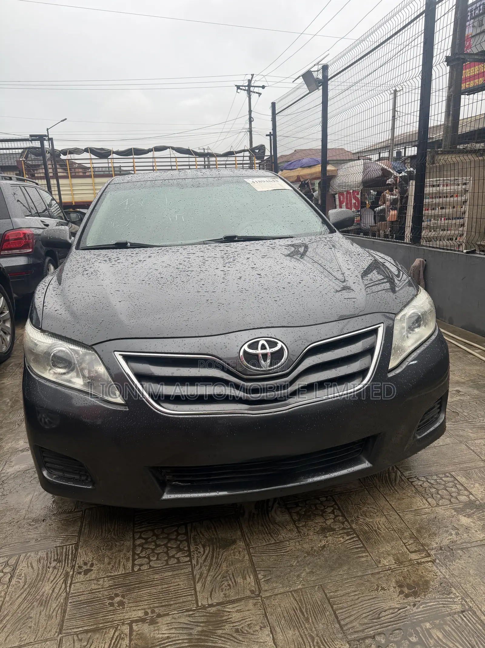 Toyota Camry LE 4dr Sedan (2.5L 4cyl 6AM) 2010 Gray