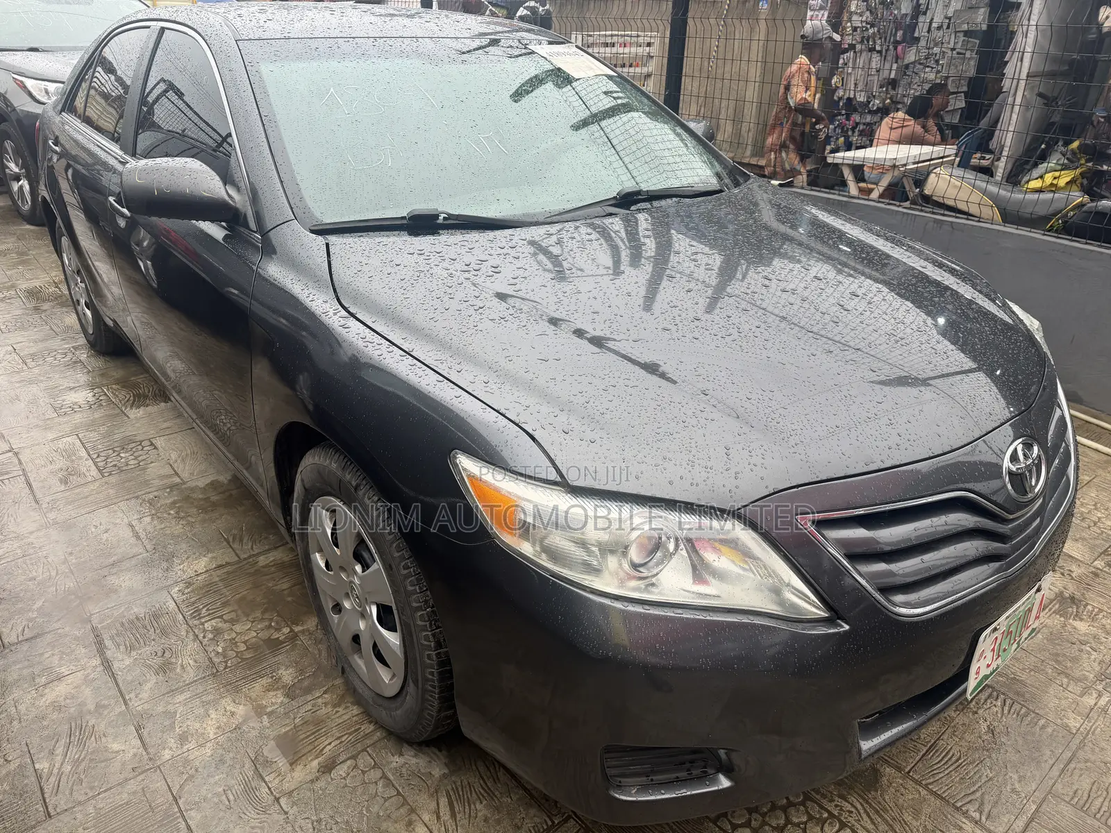 Toyota Camry LE 4dr Sedan (2.5L 4cyl 6AM) 2010 Gray