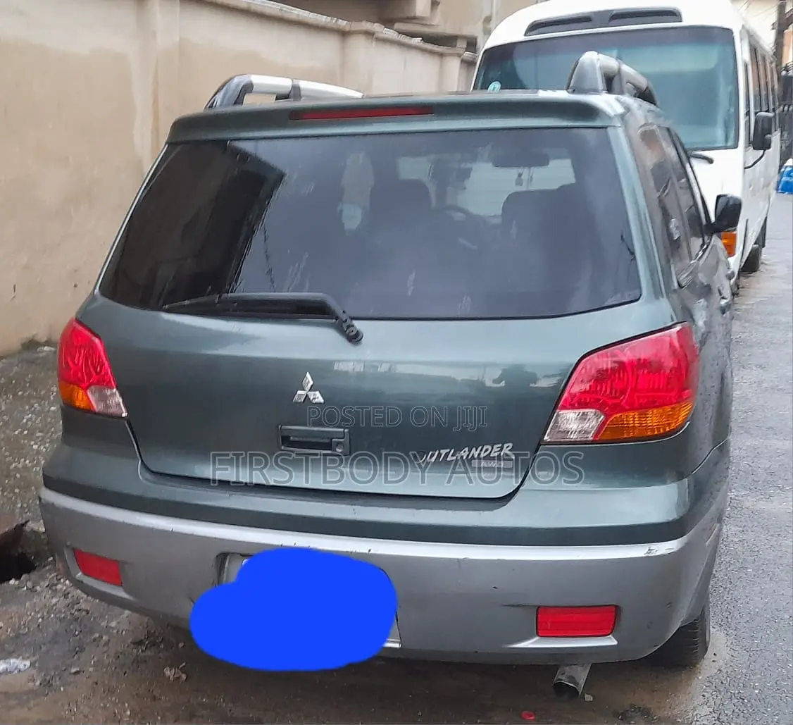 Mitsubishi Outlander 2004 Blue