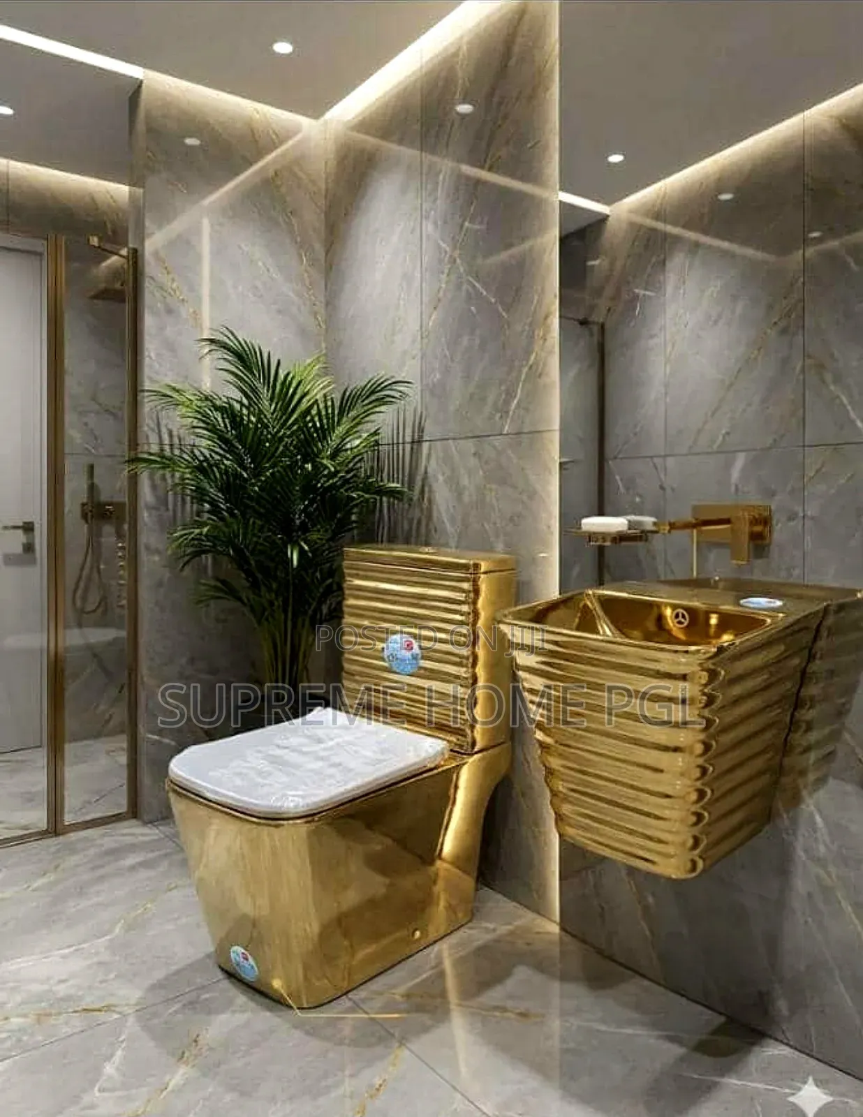High Quality Luxury Gold Water Closet Set