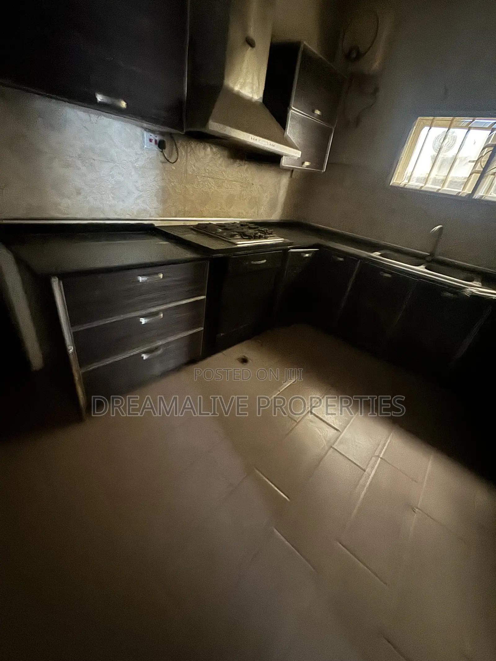 4bdrm Duplex in Green City Estate, Gwarinpa for rent