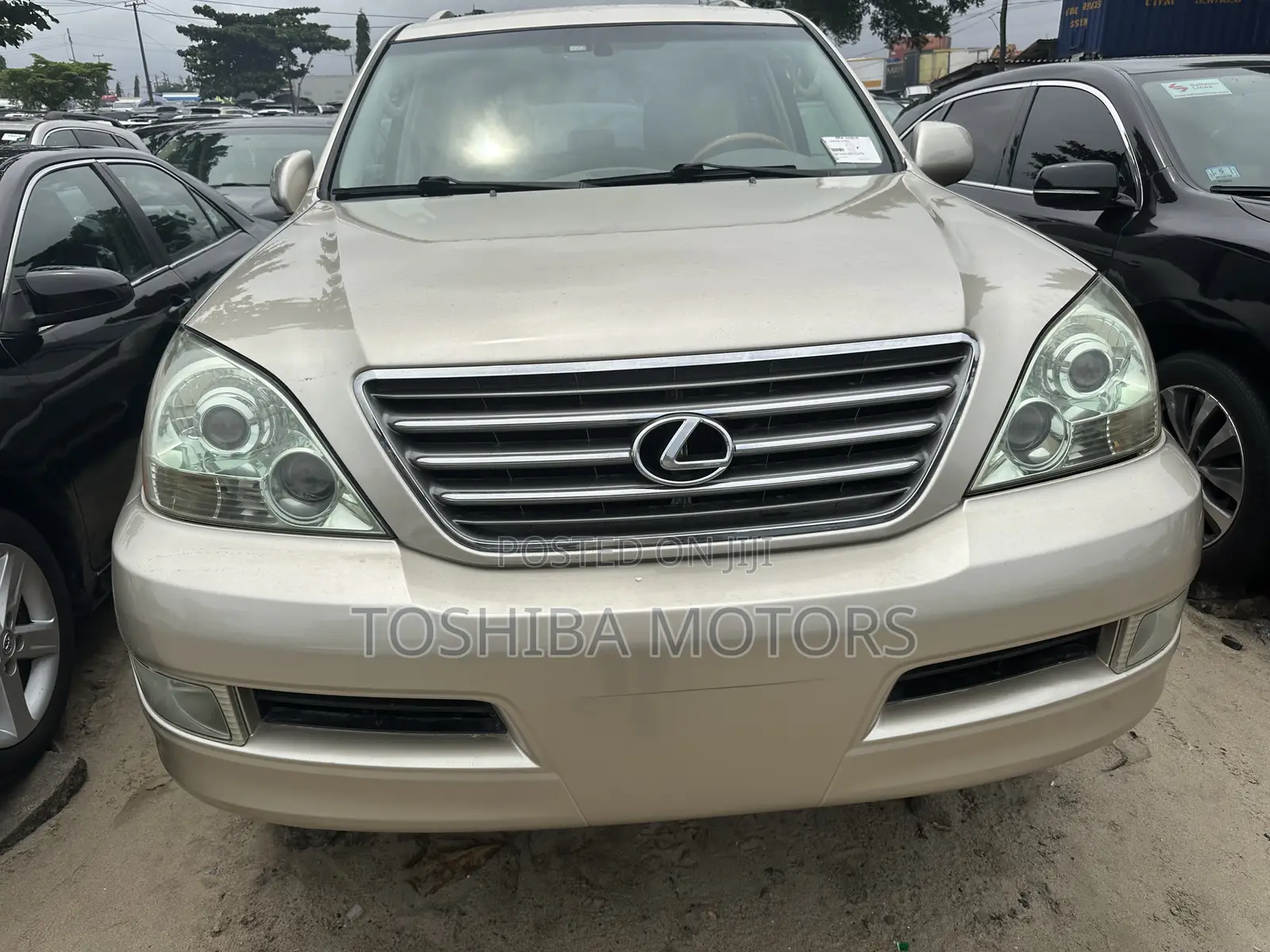 Lexus GX 470 Sport Utility 2006 Gold