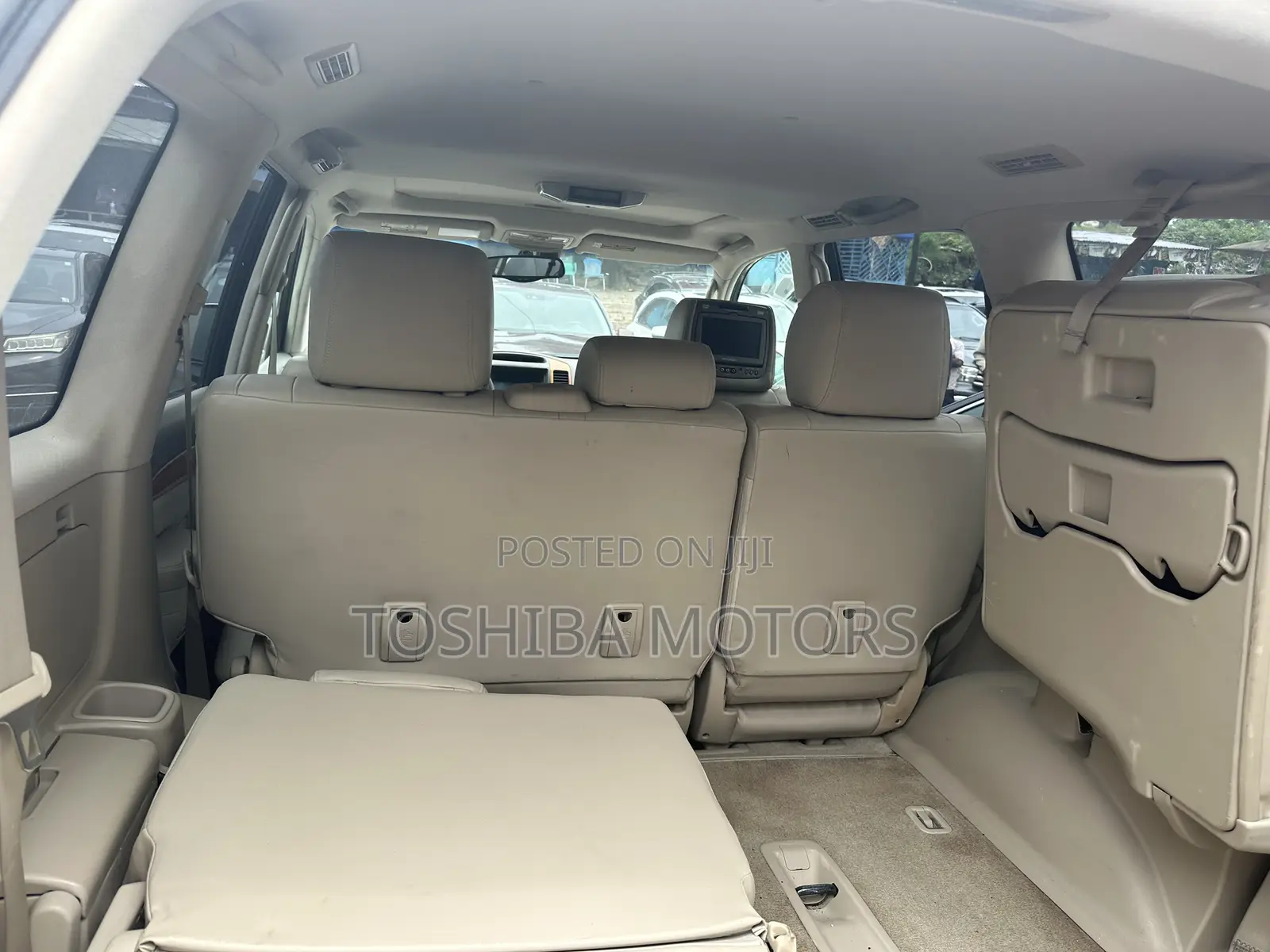 Lexus GX 470 Sport Utility 2006 Gold