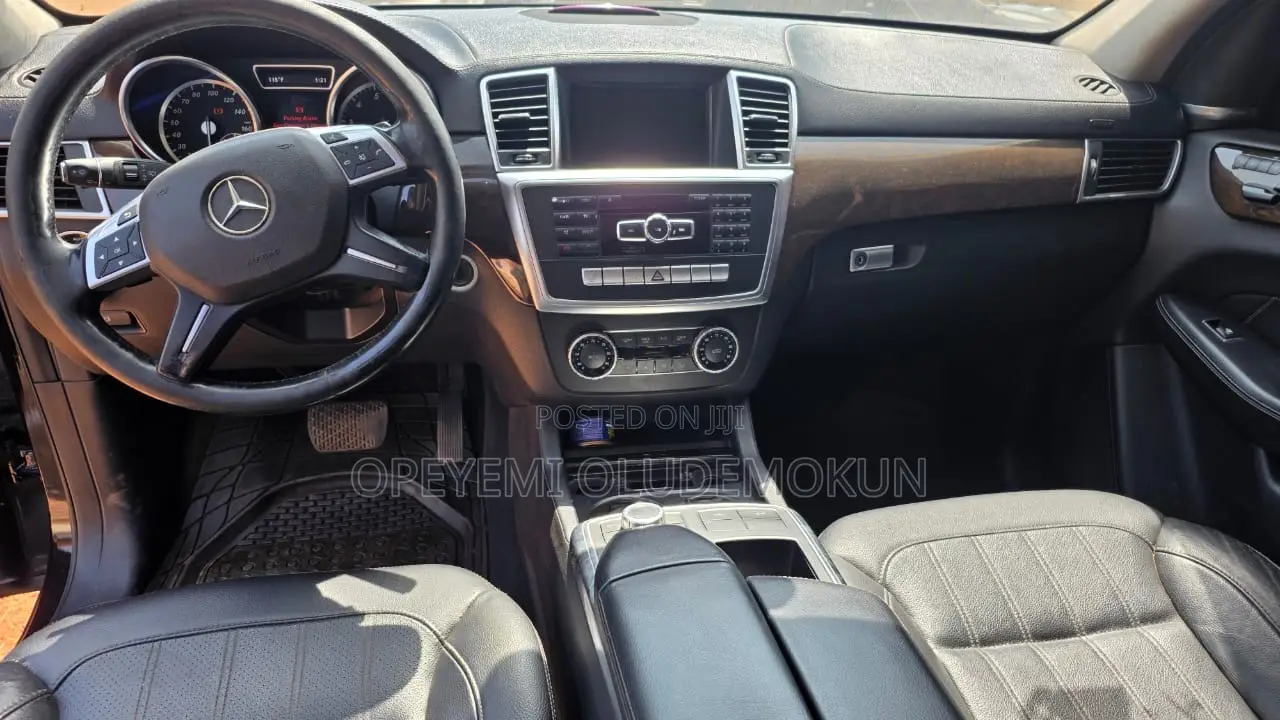 Mercedes-Benz GL-Class GL450 4MATIC 4dr SUV AWD (3.0L 6cyl Turbo 7A)
