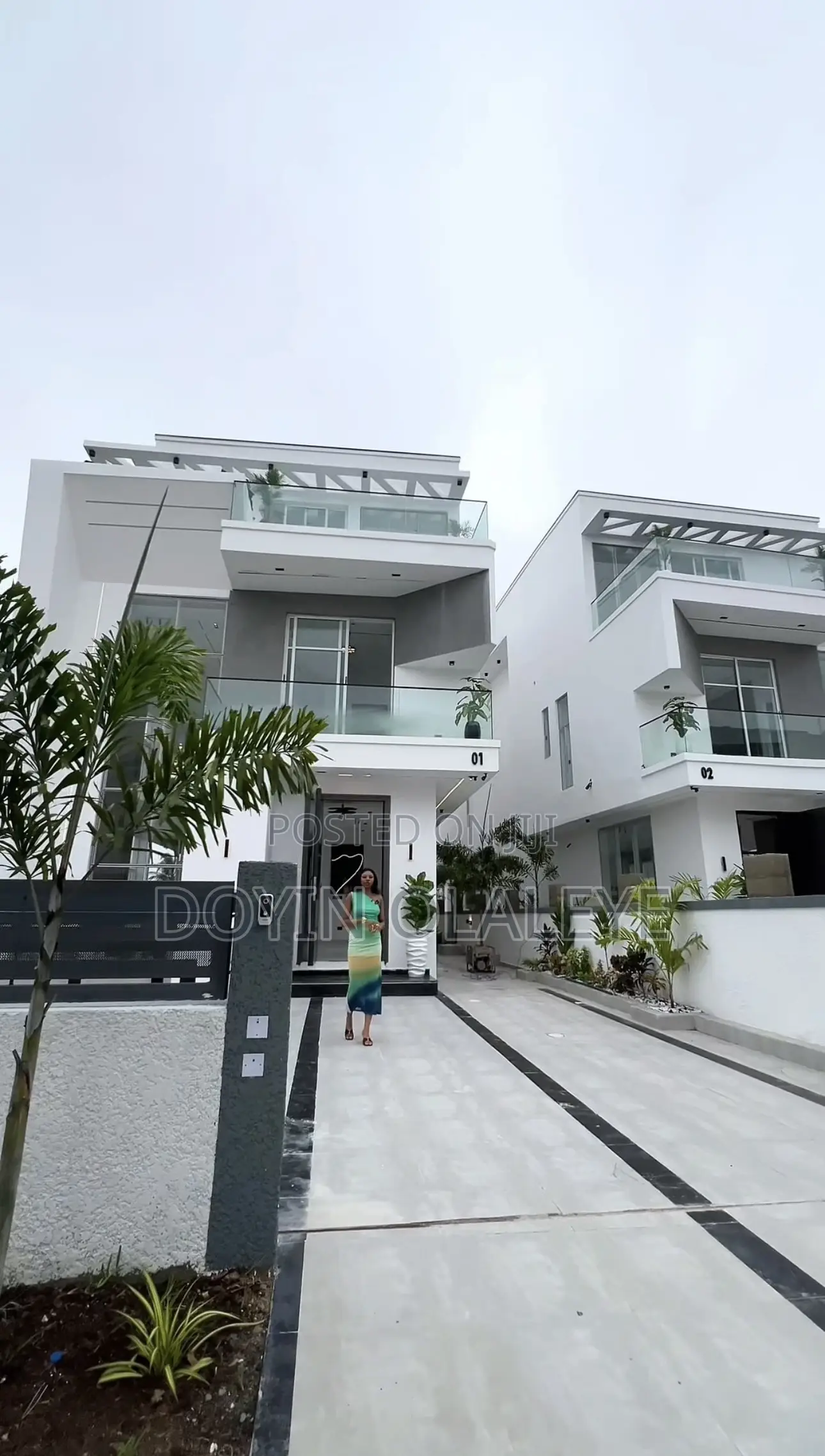 5bdrm Duplex in Osapa london for sale