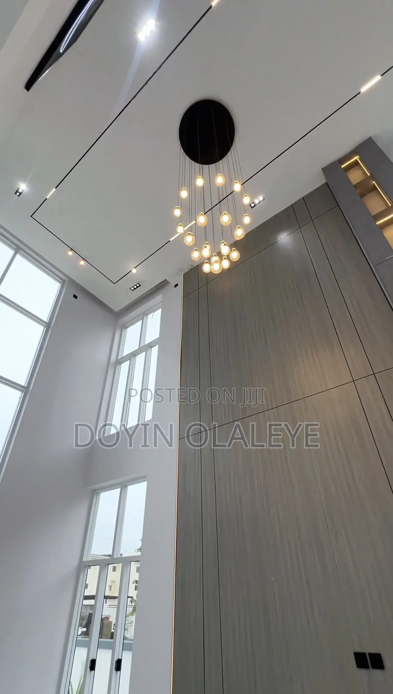 5bdrm Duplex in Osapa london for sale
