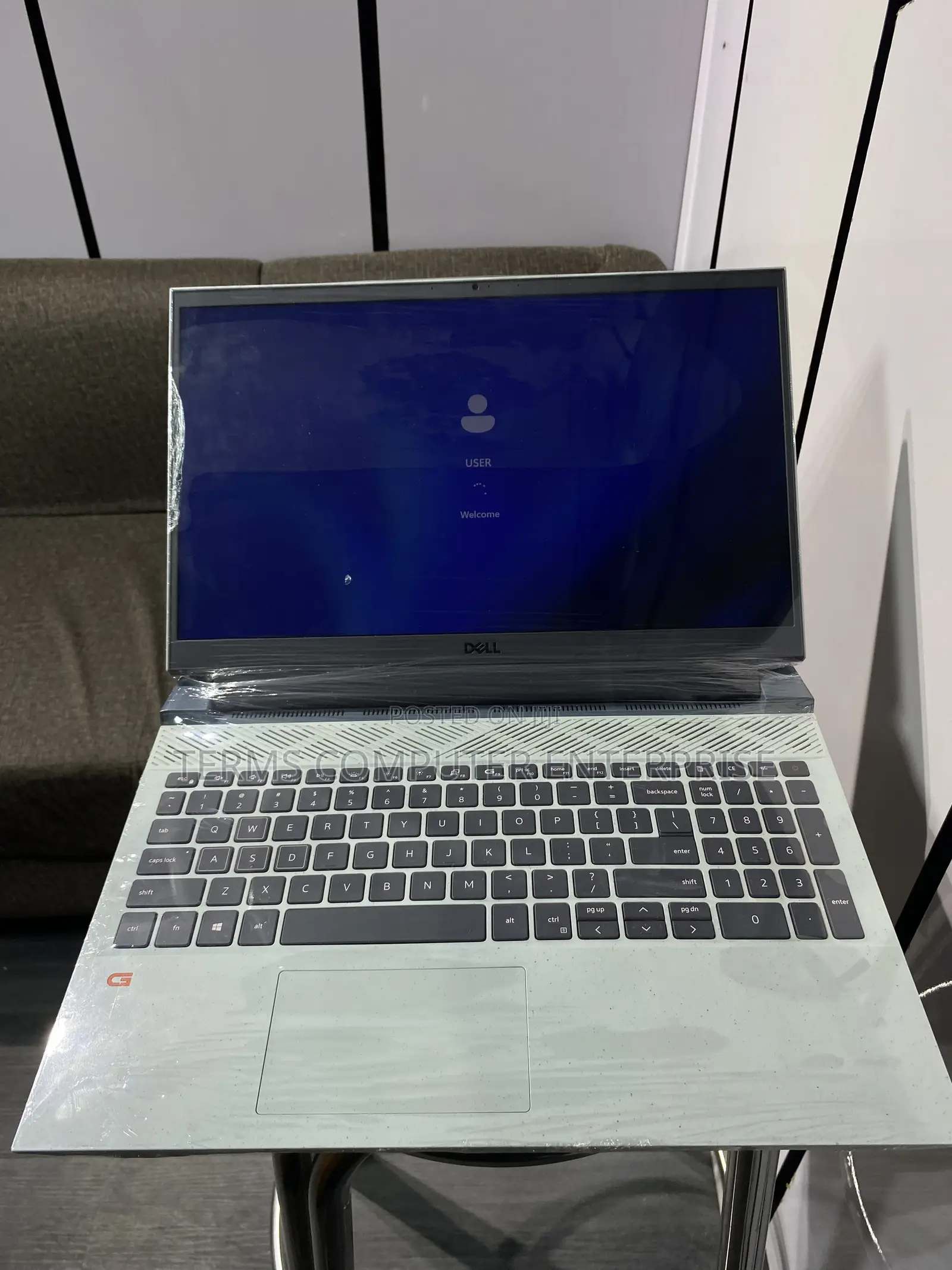Laptop Dell G15 5515 12GB AMD Ryzen 5 SSD 512GB