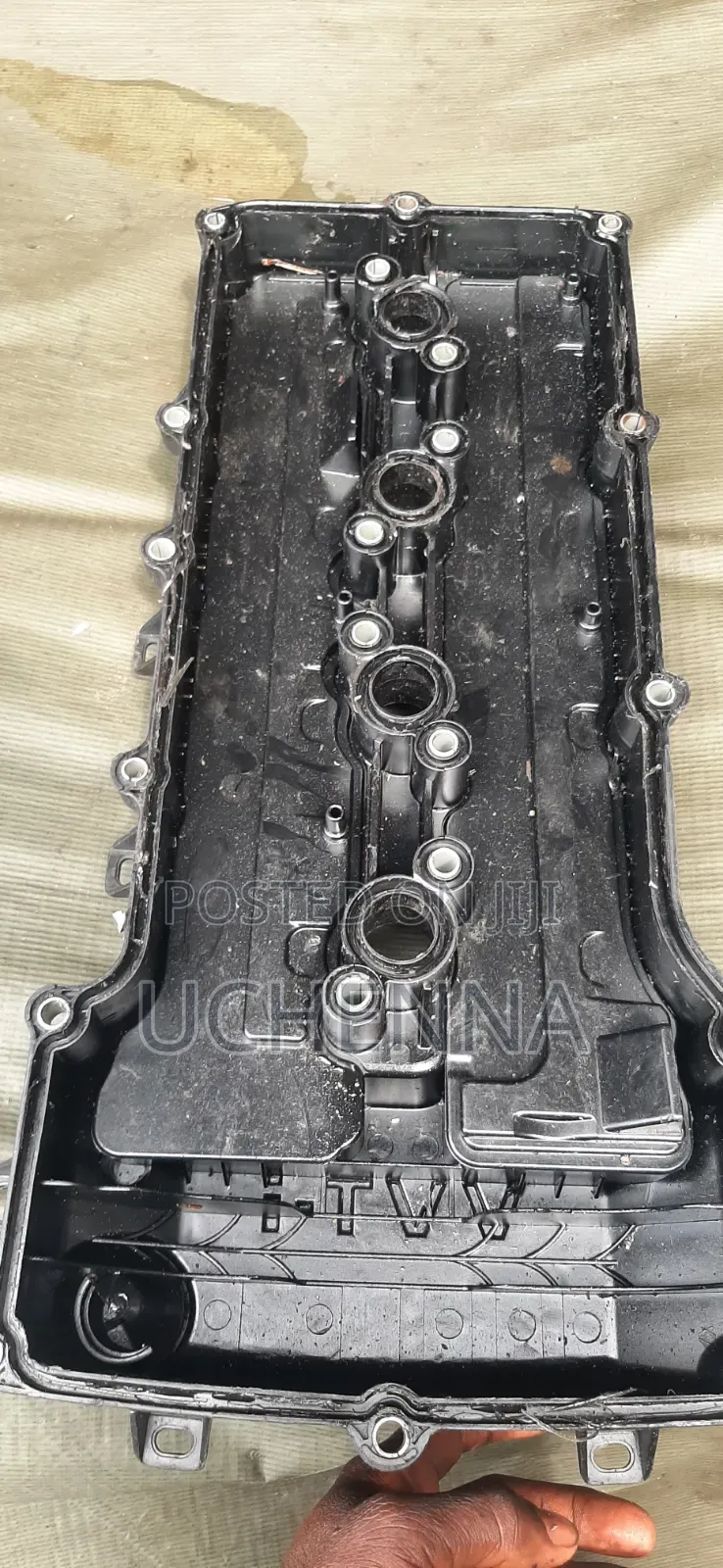 Top Cylinder Cover