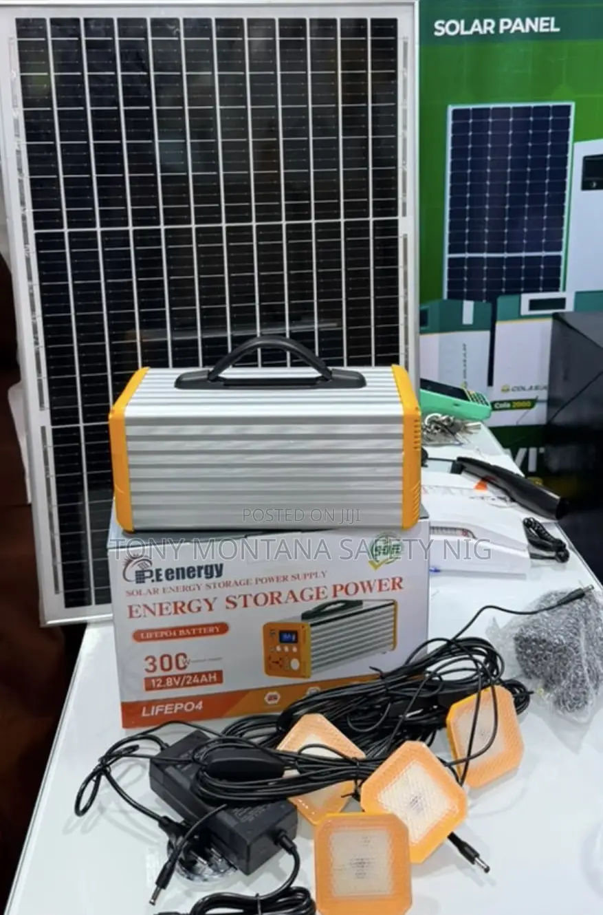 300W Solar Generator Kit - 12.8V 24Ah Ith 4 LED Bulbs + Solar Panel