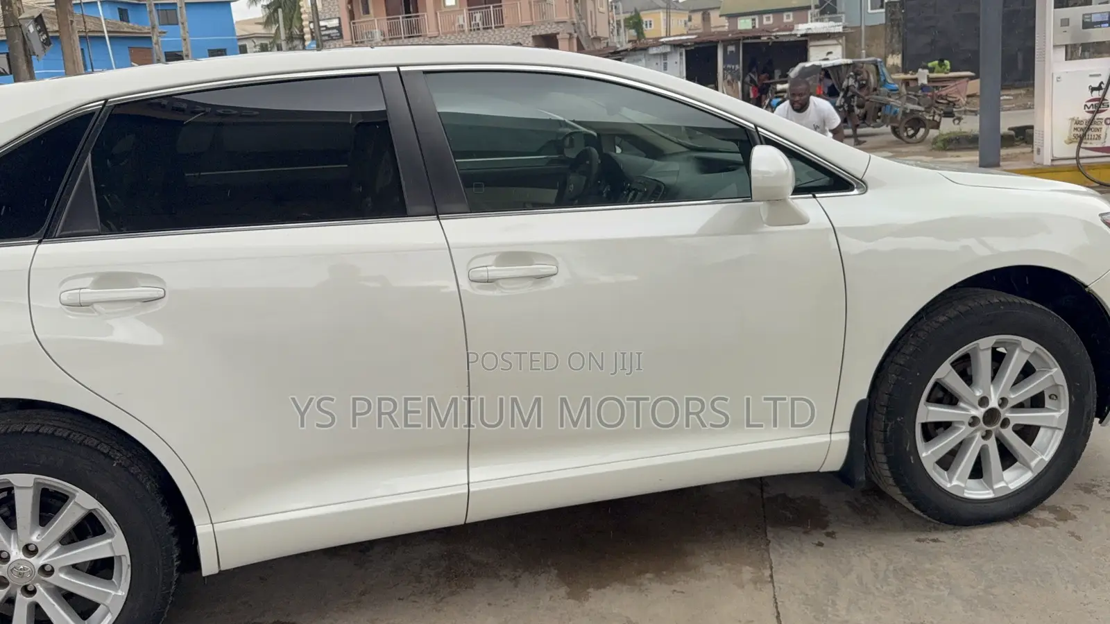 Toyota Venza LE 2012 White