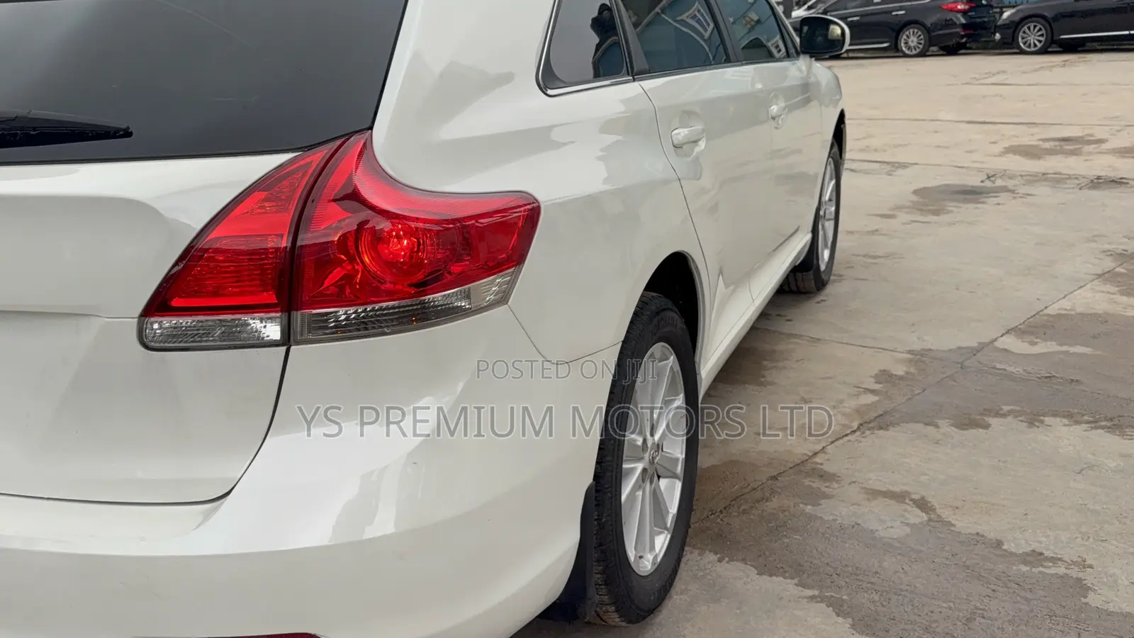 Toyota Venza LE 2012 White