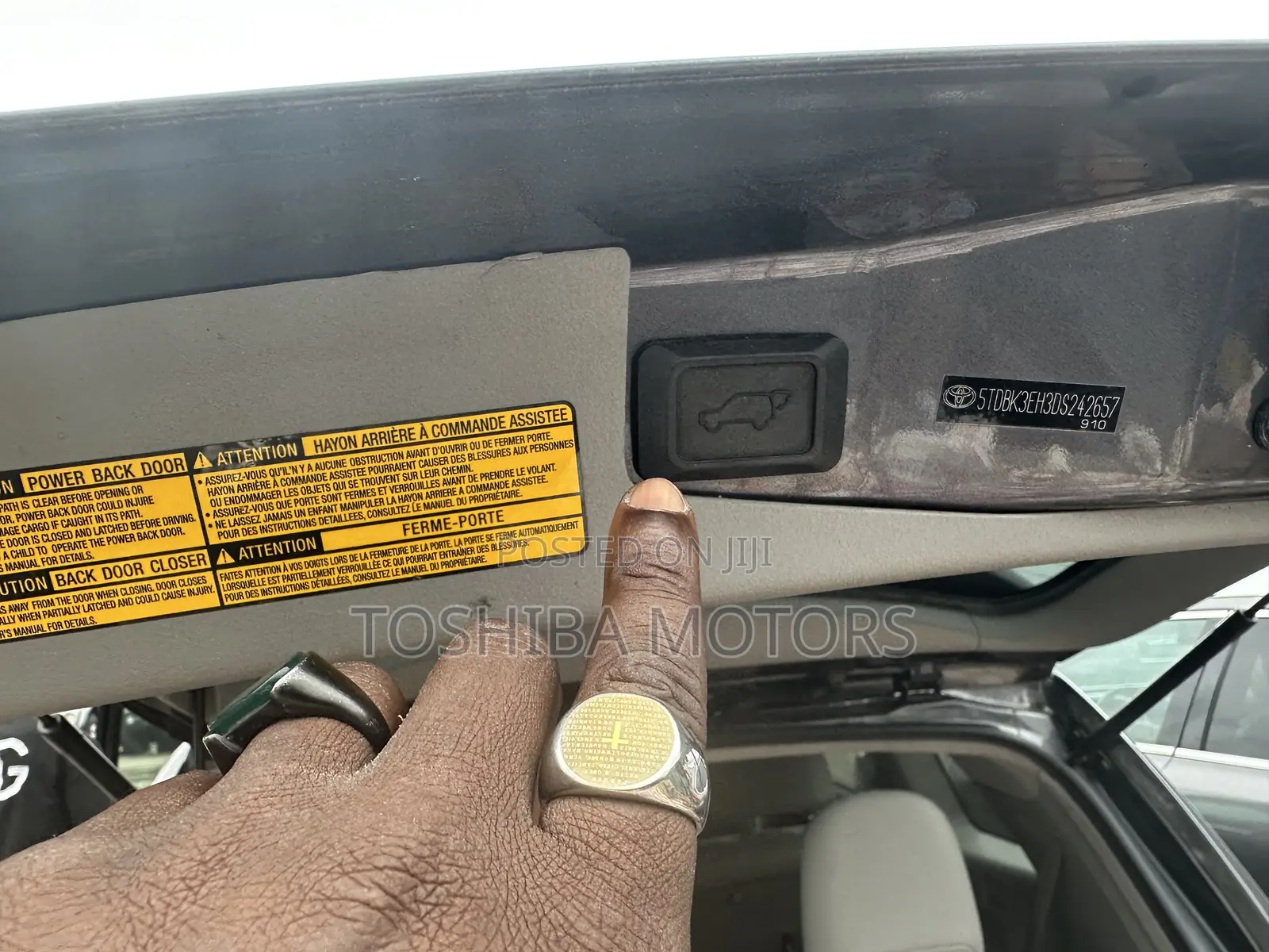 Toyota Highlander Limited 3.5L 2WD 2013 Gray