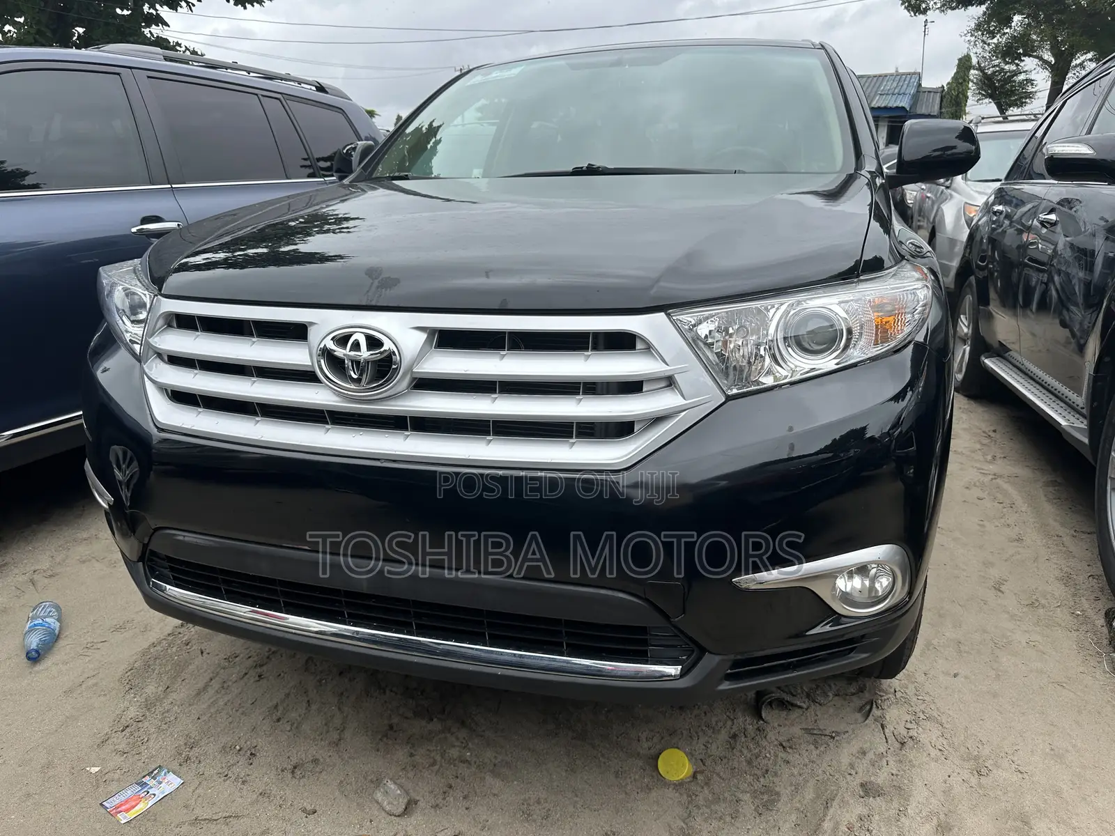 Toyota Highlander Limited 3.5l 4WD 2013 Black