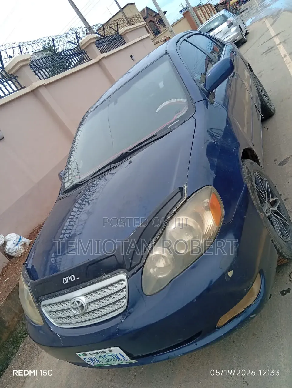 Toyota Corolla LE 2005 Blue