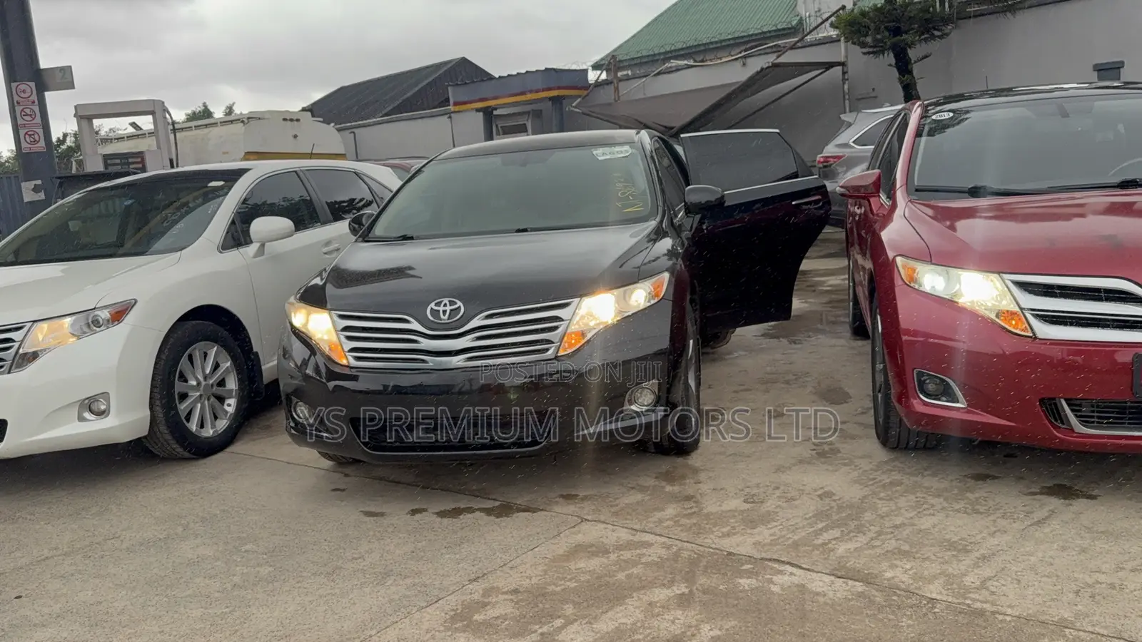 Toyota Venza V6 AWD 2011 Black